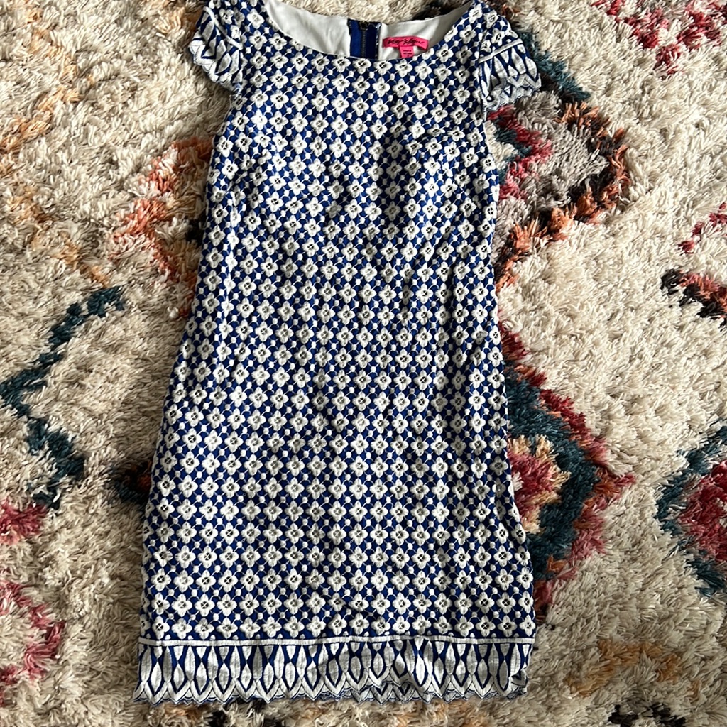 Amazing Dress !!!